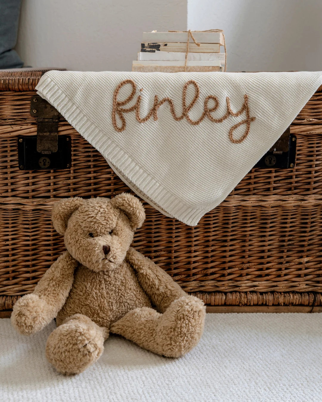 Personalized Hand Embroidered Knit Baby Blanket // Custom Name - Etsy | Etsy (US)