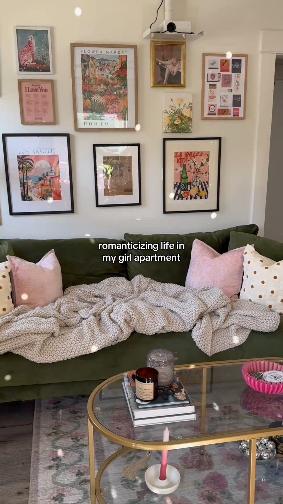 Romanticizing life in my girl apartment

#LTKHome