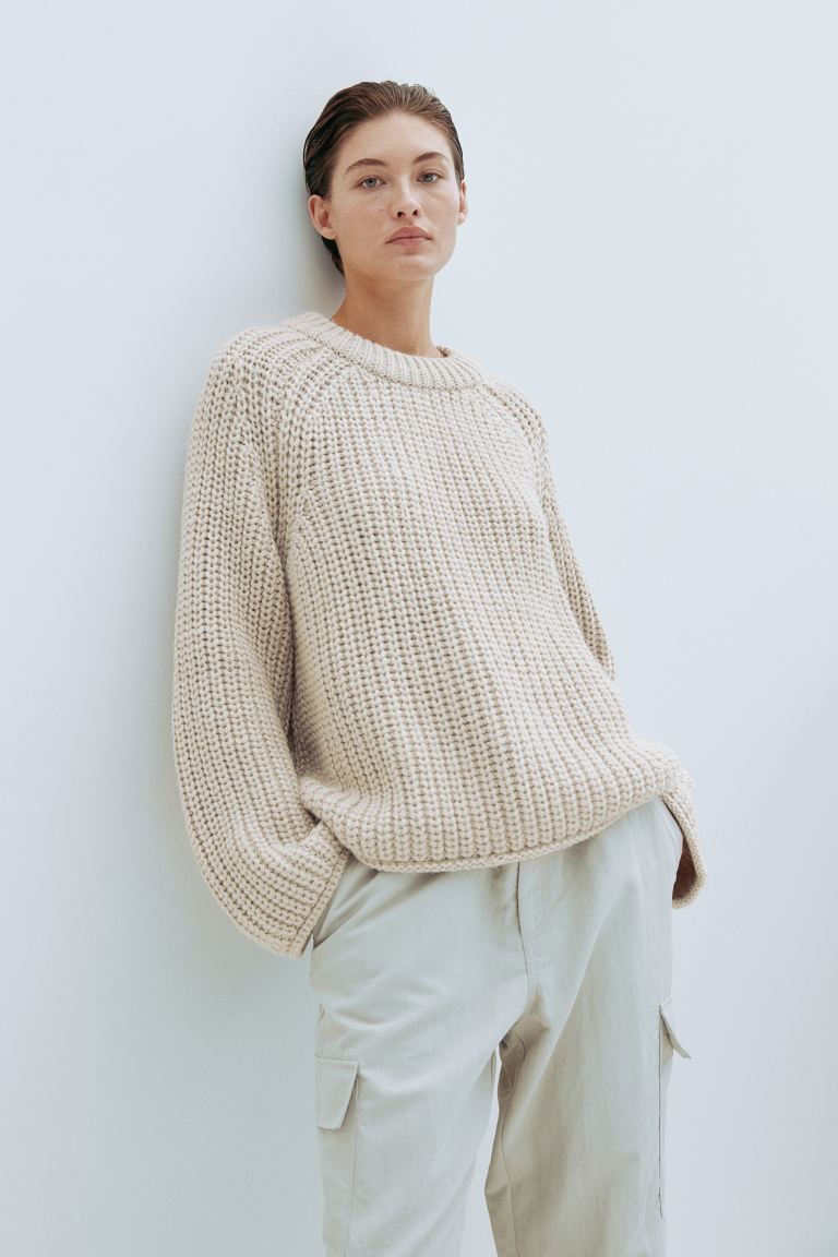 Oversized rib-knit jumper - Light beige - Ladies | H&M GB | H&M (UK, MY, IN, SG, PH, TW, HK)