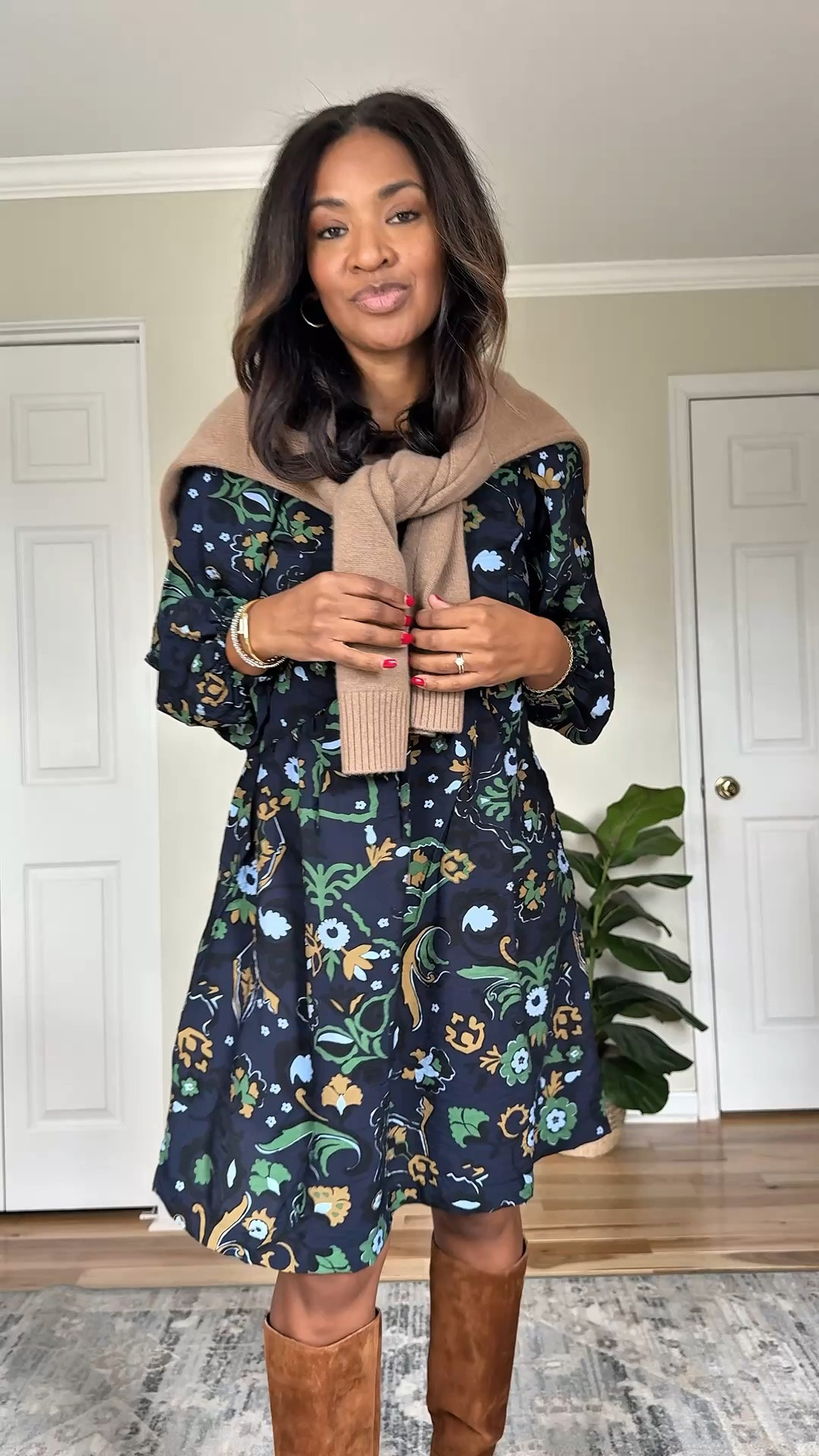 I’m wearing a size small in the dress, but I recommend sizing down one since it runs big. ￼