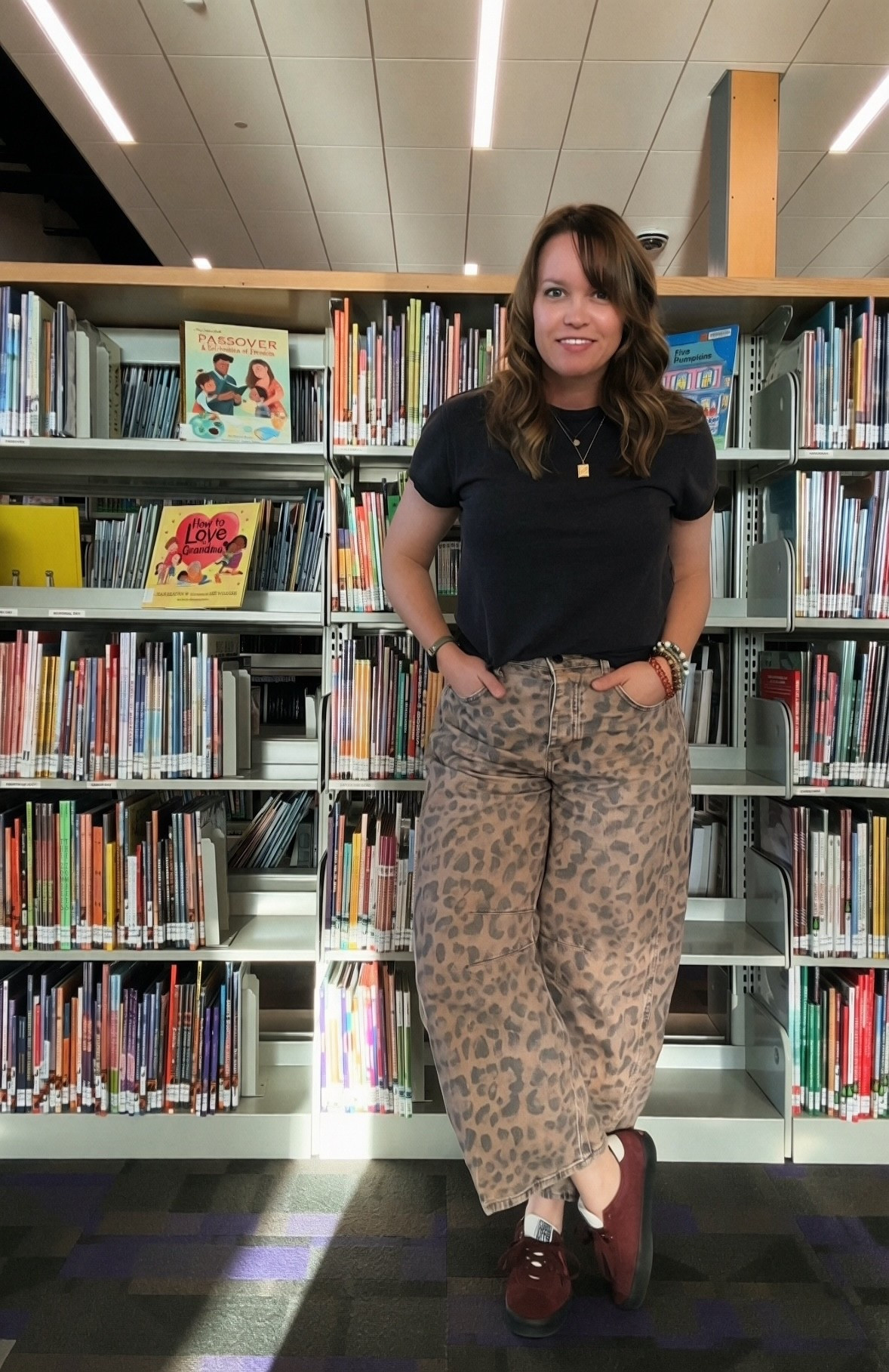Free People leopard barrel jeans are everything! I made this a skater chic look and paired them with a fitted tee and suede Vans.