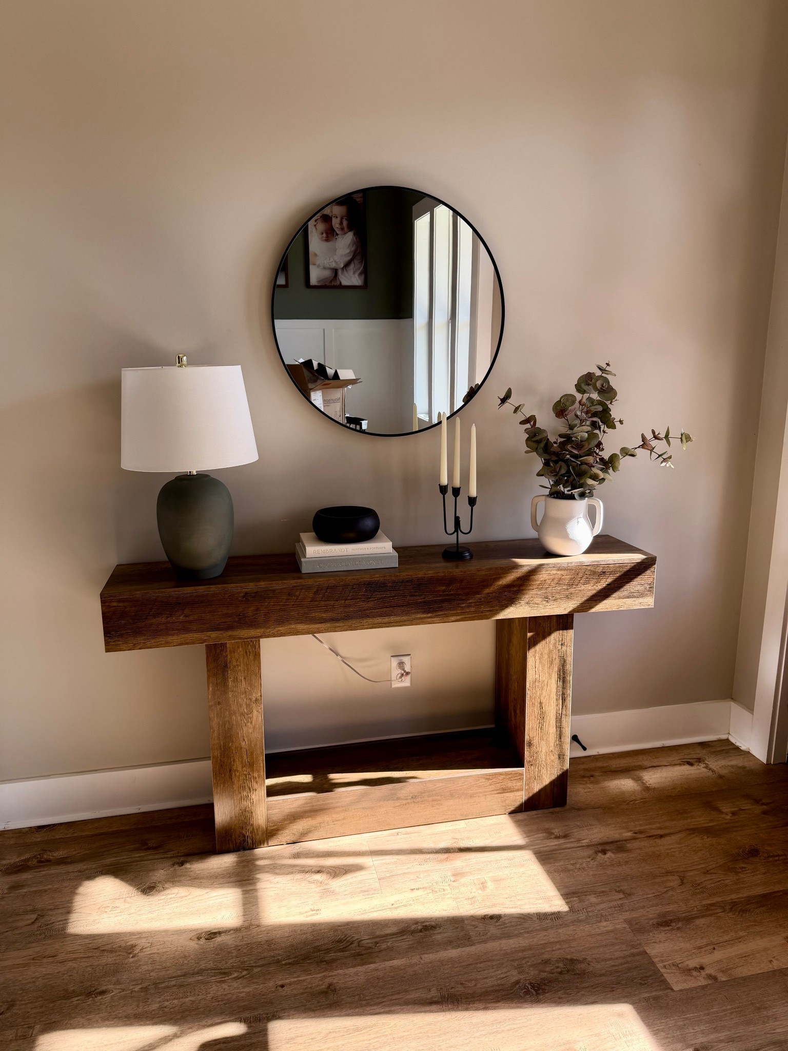 Budget friendly entryway 

#LTKHome