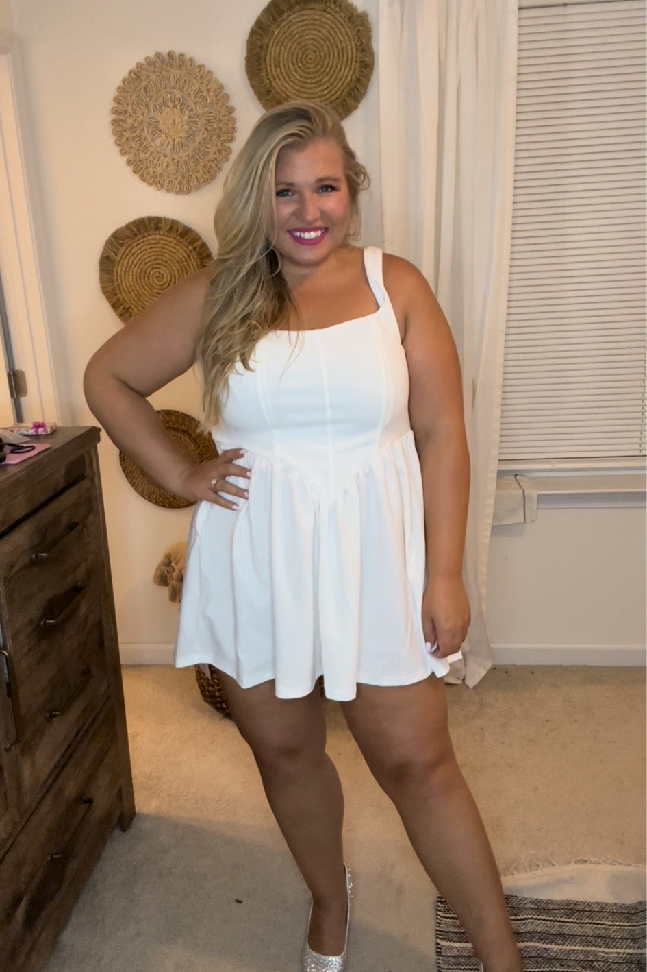 Pretty white dress with a bow in the back 💕💁🏼‍♀️

#LTKMidsize #LTKWedding #LTKPlusSize