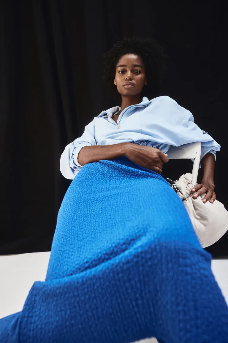 Gecrinkeltes Jerseykleid - Blau - Ladies | H&M DE | H&M (DE, AT, CH, NL, FI)