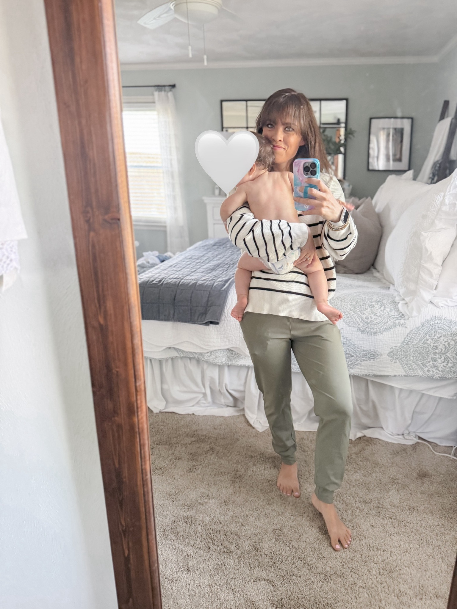 Comfy mom sweater and jogger outfit from Amazon

#LTKitbag #LTKbeauty #LTKfindsunder50