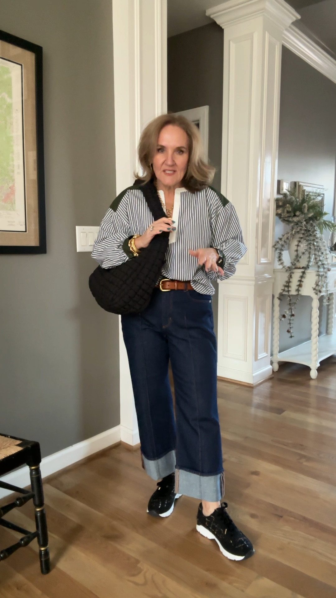 New loft arrivals! 

Blouse size small
Jeans 29 petite 
Shoes tts 

Cuffed jeans striped blouse 

#LTKSaleAlert #LTKOver40 #LTKFindsUnder50