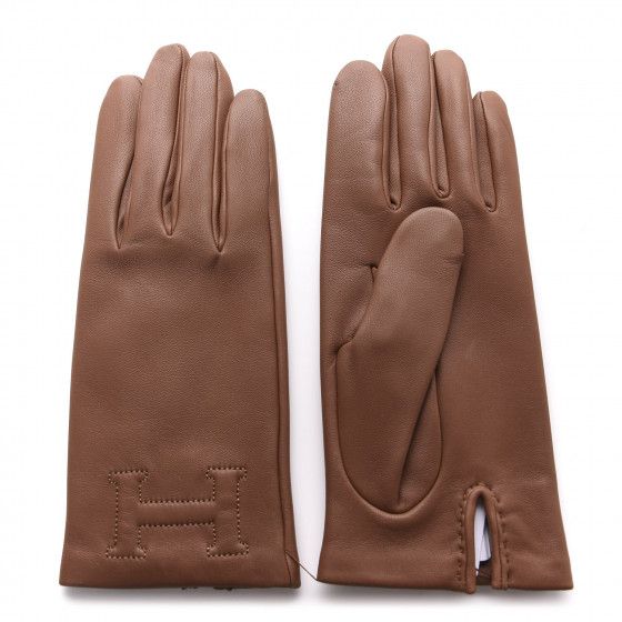 HERMES

Glossy Lambskin Bastille Gloves 7 Cognac


23 | Fashionphile