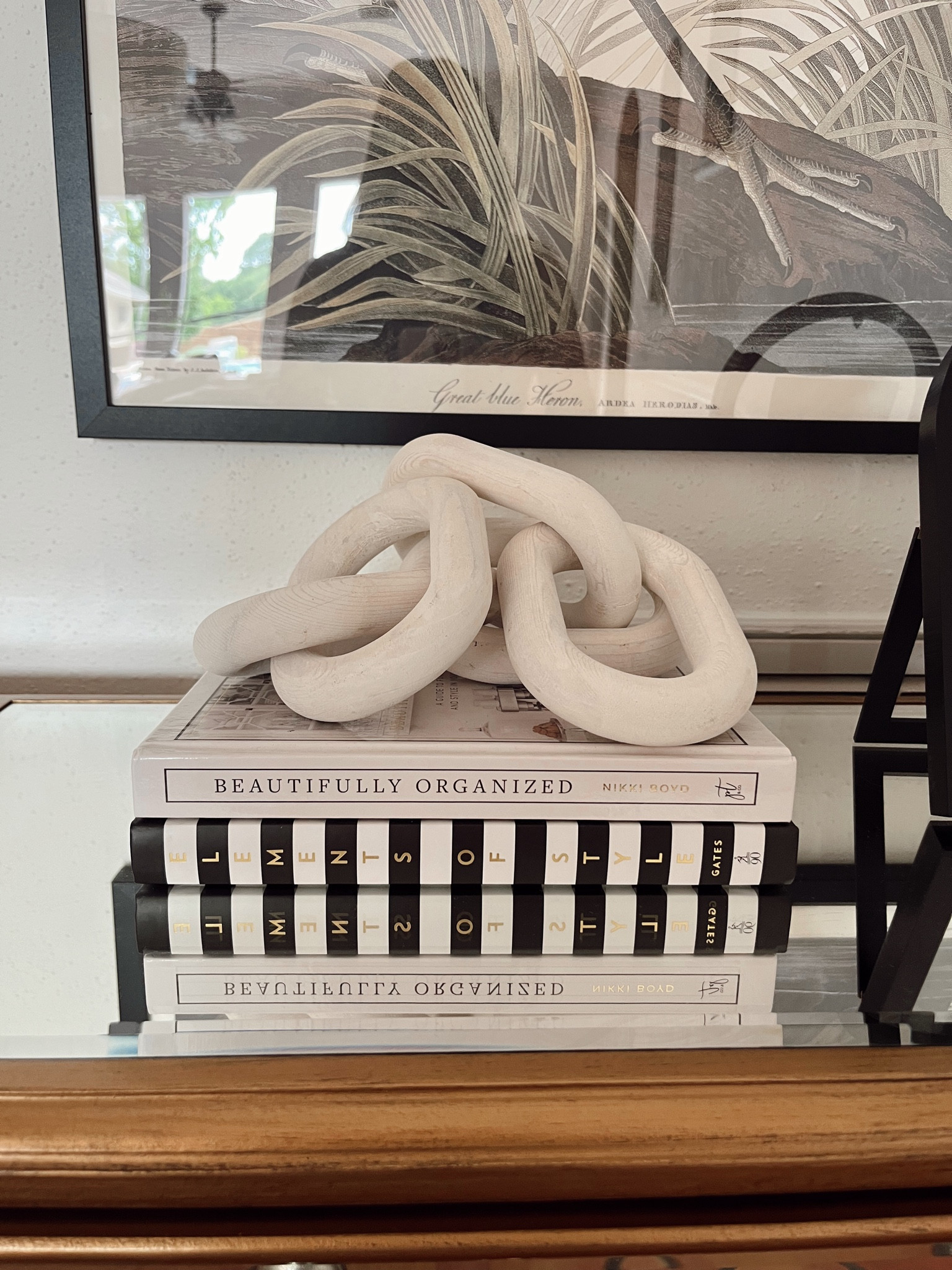 Items to style coffee table, entry way, dresser, etc. 

Home decor. Interior decor. Coffee table books. Gift guide. Wooden links. Amazon finds. Stylish books. Beautifully organized. Elements of style. Spring refresh. Home design. 

#LTKhome