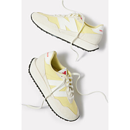 237 Sneaker | Evereve