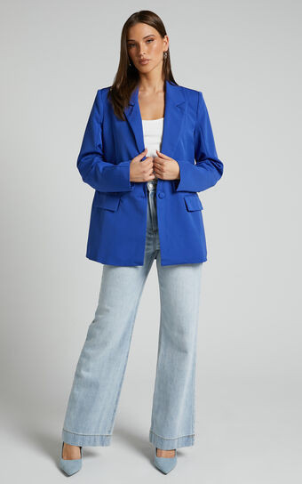 Michelle Blazer - Oversized Plunge Neck Button Up Blazer in Black | Showpo (US, UK & Europe)