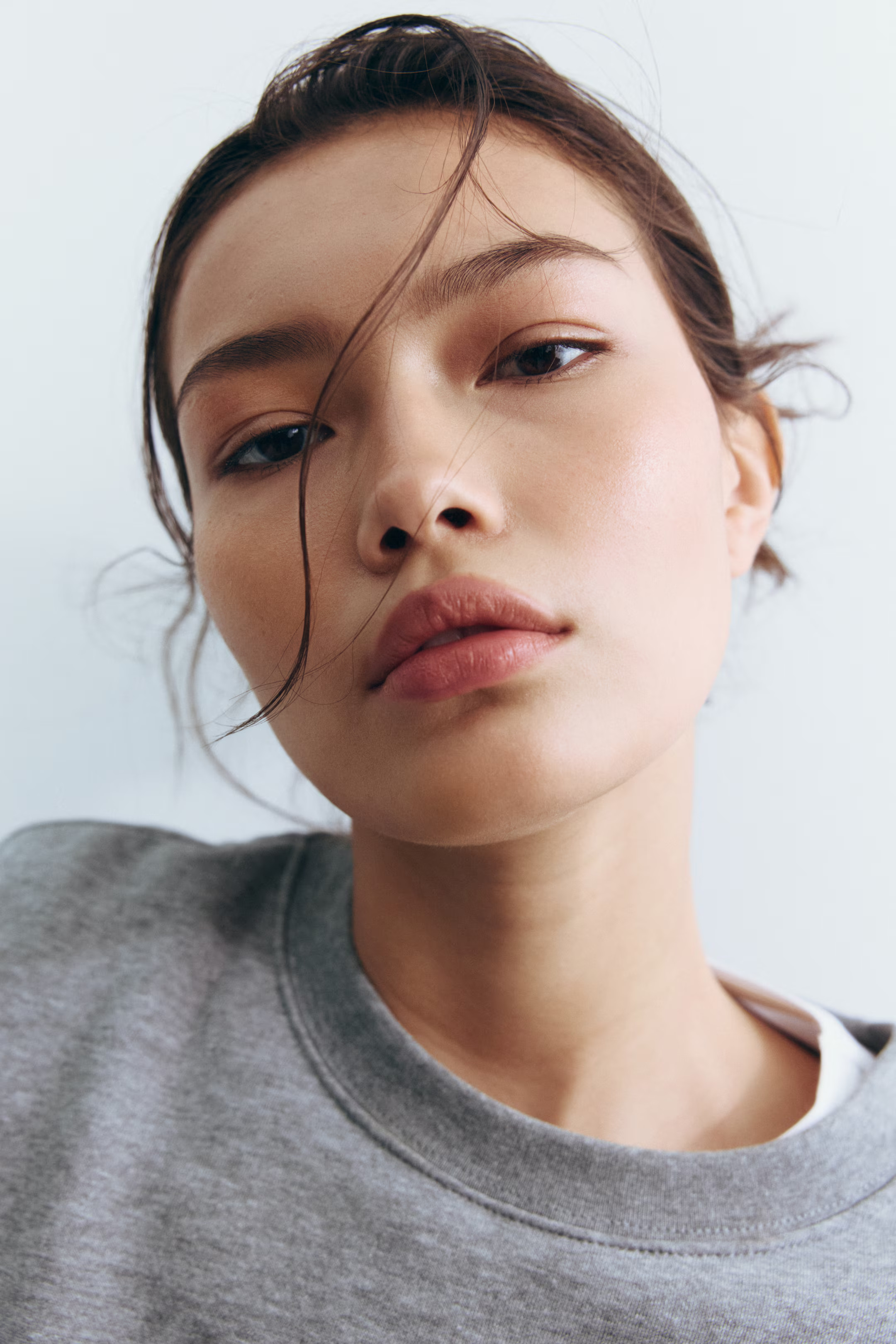 Oversized sweatshirt | H&M (UK, MY, IN, SG, PH, TW, HK)