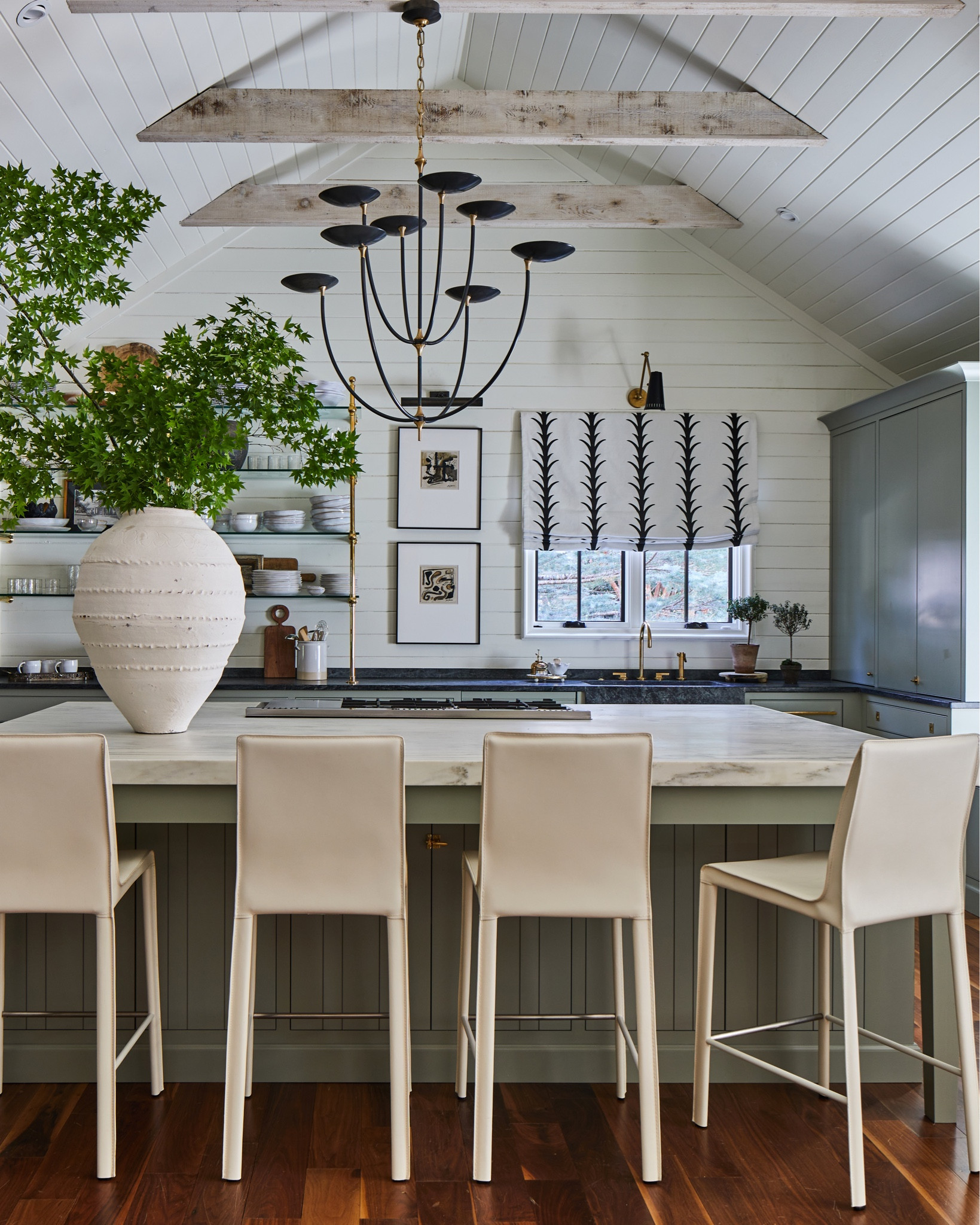 Oak street kitchen and breakfast nook 