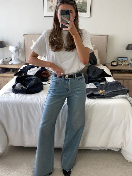 silver sheen on these blue jeans 🥹

#LTKfindsunder100 #LTKstyletip