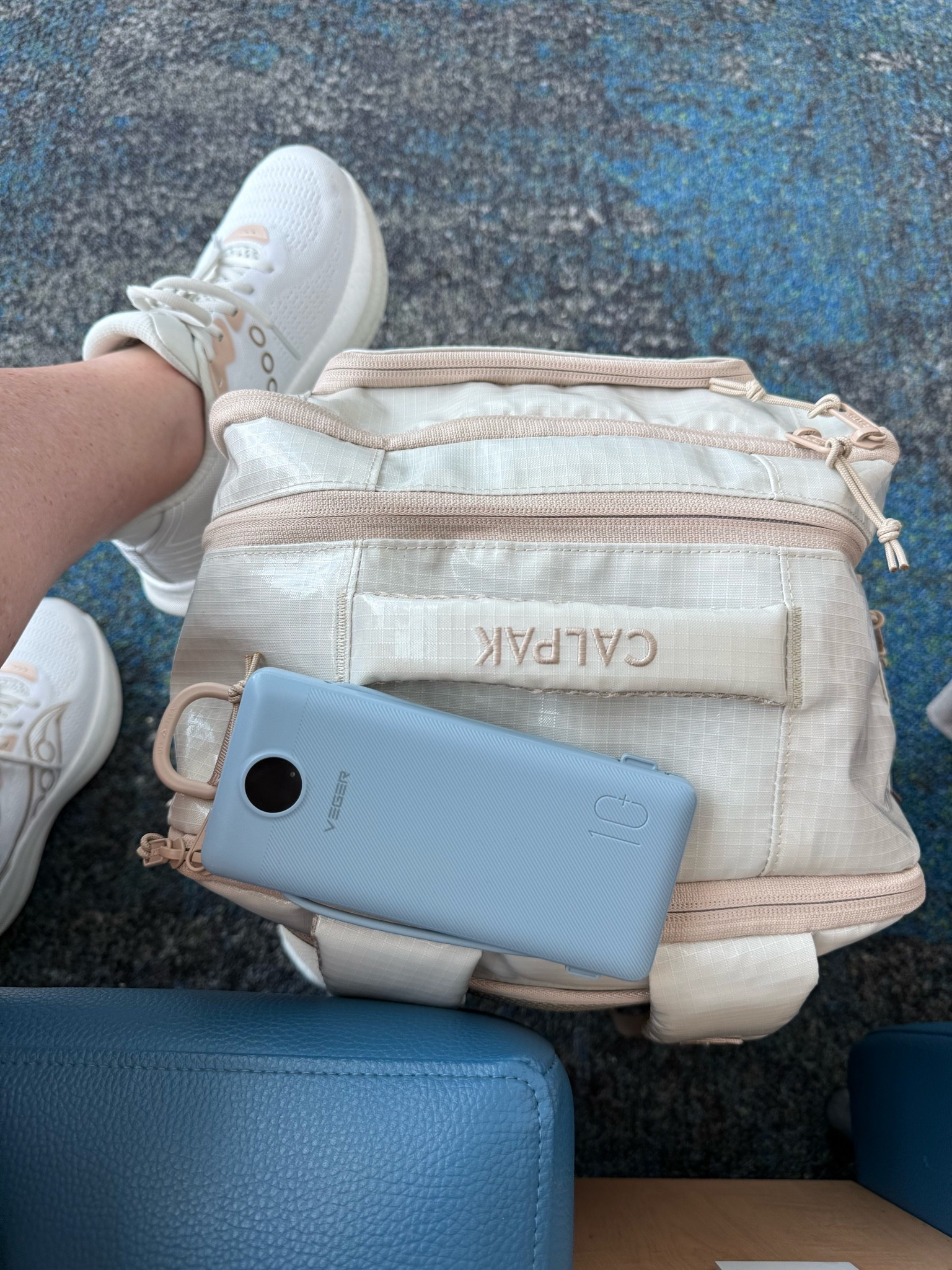 Travel Day Must Haves ✈️
1. Portable Charger
2. CALPAK Duffel Backpack - 20% off
3. Saucony Triumph Sneakers - 20% off
#travelday #travelessentials #travelmom #momover50 #LTKover50

#LTKTravel #LTKdayinmylife #LTKmomlife