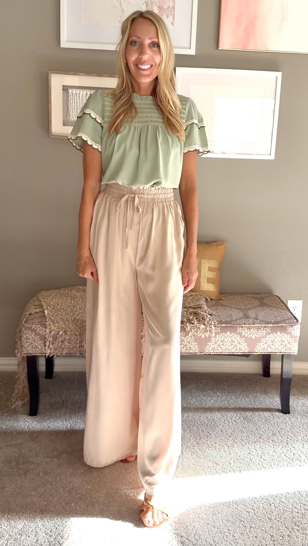I’m loving this look!

#LTKootd #LTKmomlife #LTKOver40