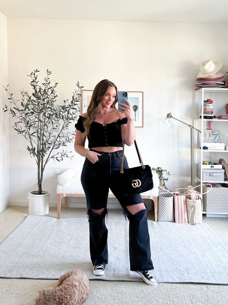 Love an all black outfit for an easy outfit! 

Jeans are a low rise baggy fit but I think they fit more mid rise! Wearing a 27/4

Relaxed 90s fit I size up to a 29/8
Loose  fit I size up to a 29/8
All other curve love jeans 28/6

I’m 5’5" 

#LTKSeasonal #LTKfindsunder50 #LTKmidsize