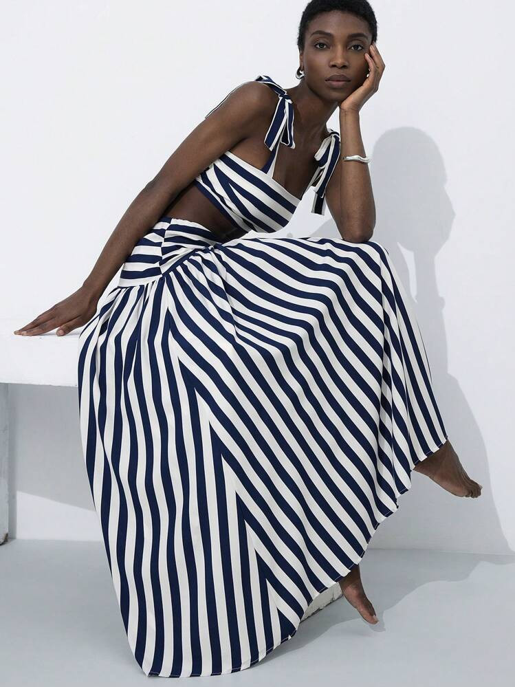 Aveloria Modichic New Fashion Holiday Beach Vibe Stylish Women's Sexy Classic Colorblock Stripe Tube Top With Bowknot Strap And High-Low Skirt 2 Pieces Set | SHEIN