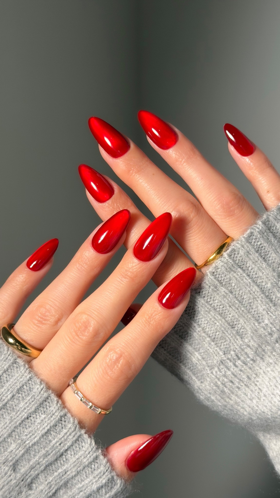 red glass nails for the holidays 🎄 


#LTKBeauty #LTKFindsUnder50 #LTKHoliday