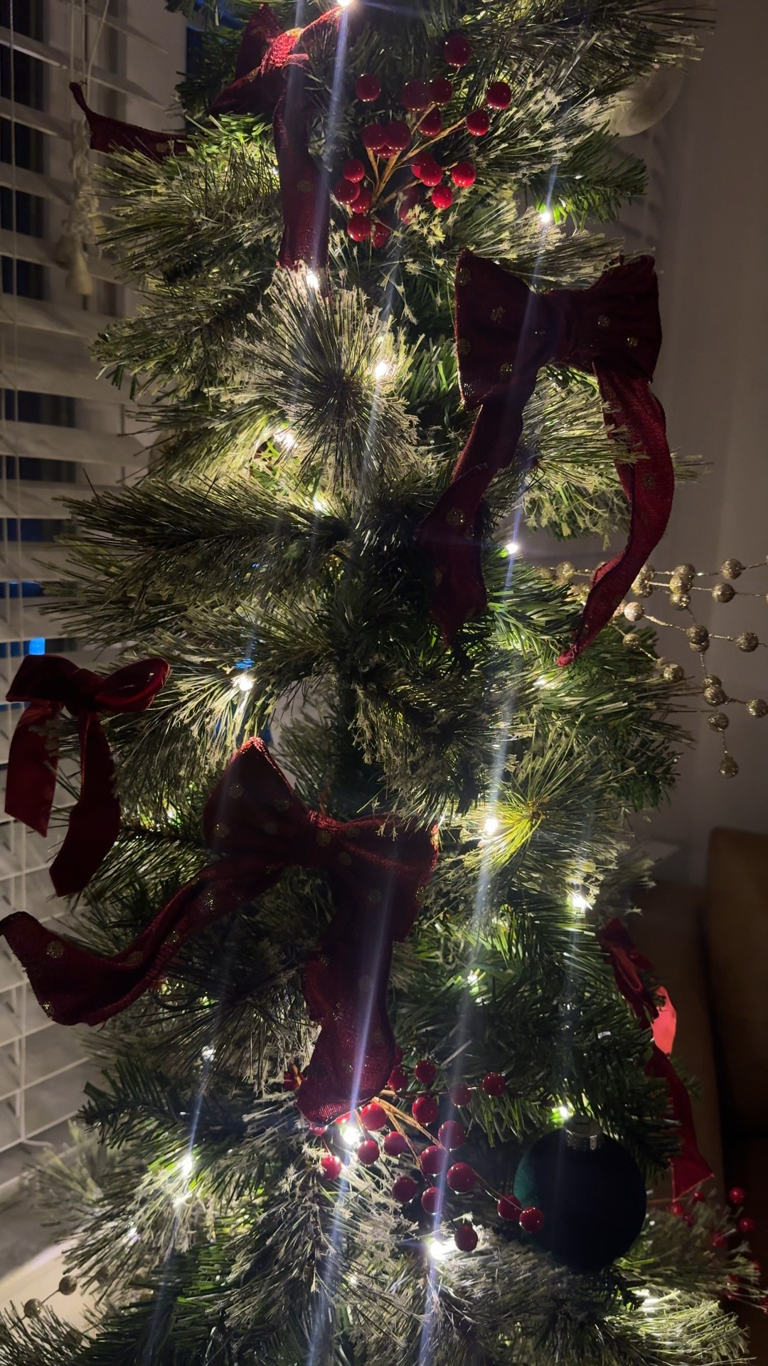 the prettiest faux Christmas Tree!

#LTKHoliday