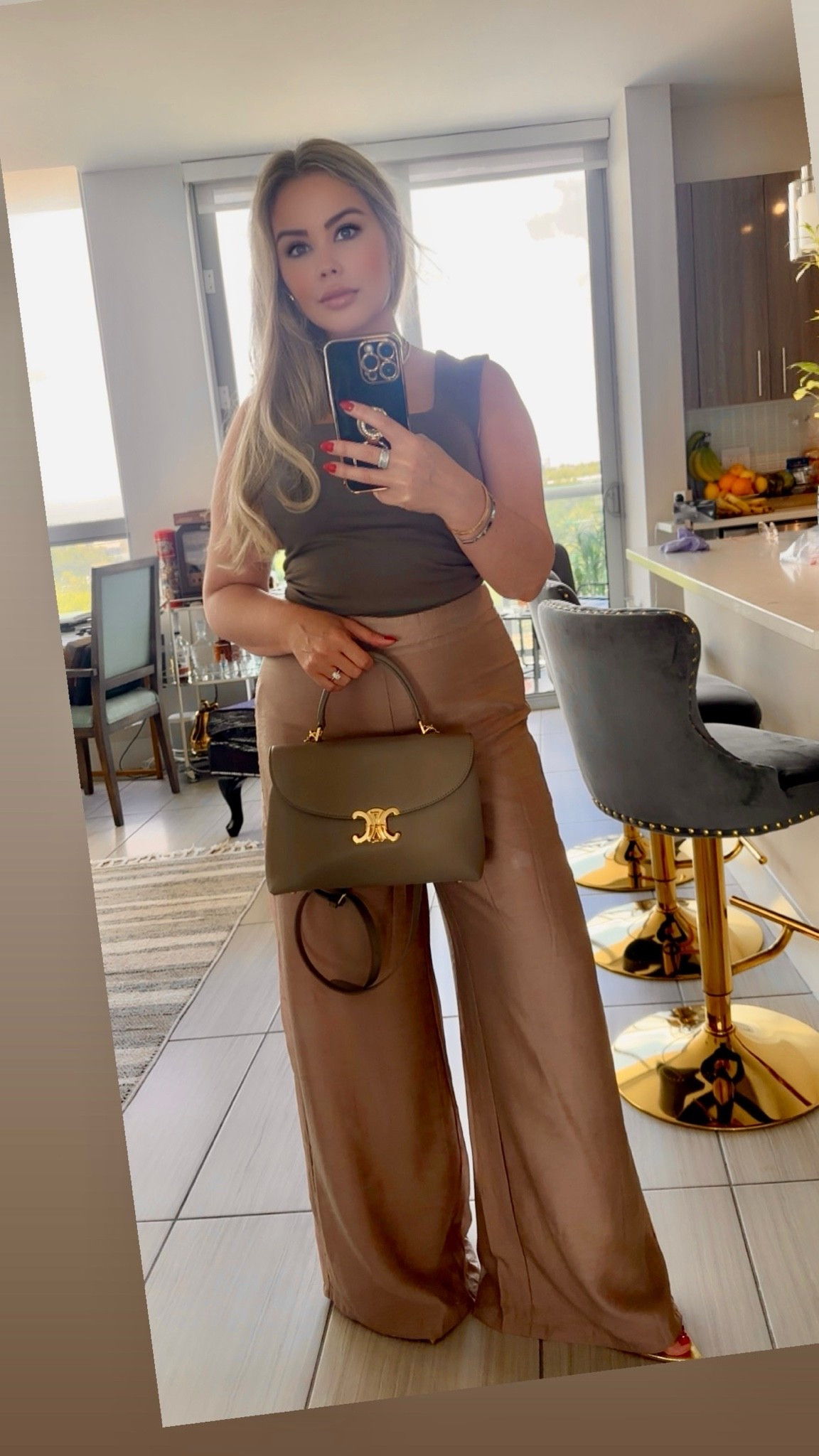 Feeling Taupe vibes #taupe #tan #prettylittlething

#LTKootd #LTKOver40 #LTKdayinmylife