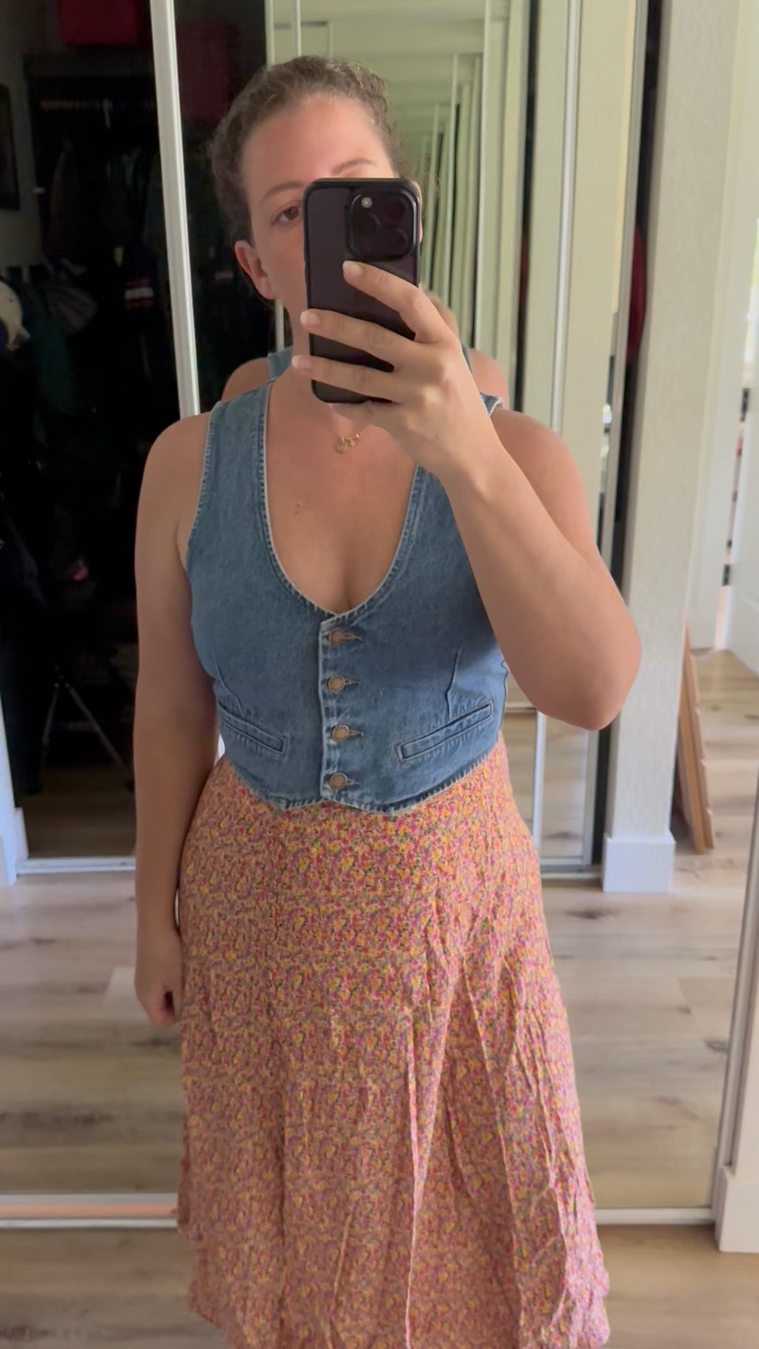 Cute fit for a casual day out with the girls #ootd 

#LTKStyleTip #LTKFindsUnder100 #LTKTravel