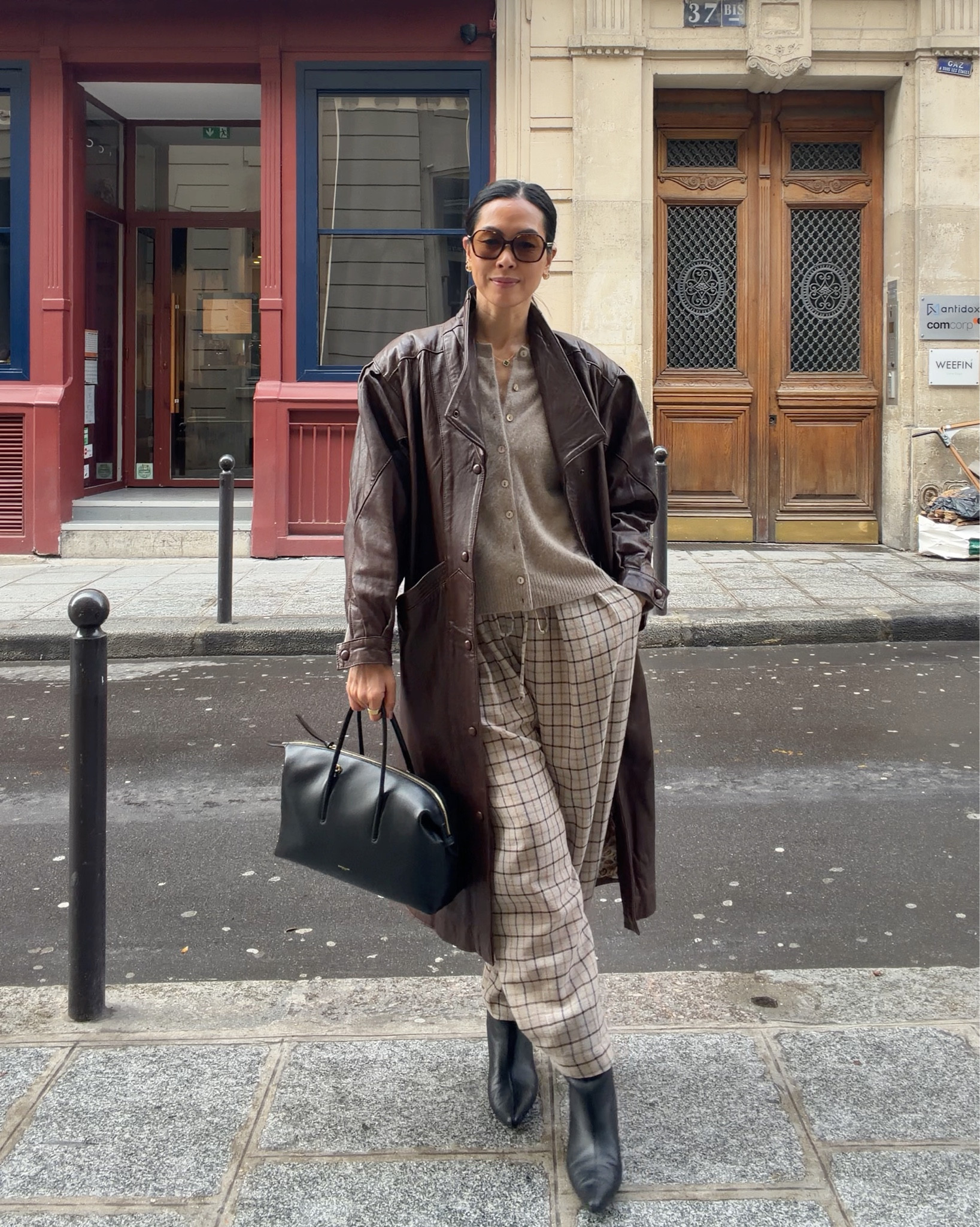 Wearing check trousers size S
Cashmere cardy size small 
Demellier Stockholm 
Mummy’s leather jacket 
Hm boots 

#LTKeurope #LTKuk #LTKFashionMonth