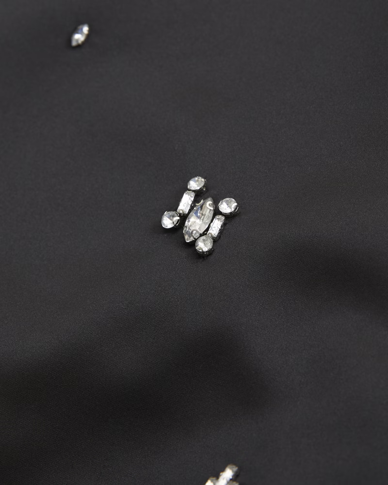 The A&F Scarlett Satin Mini Skort | Abercrombie & Fitch (US)