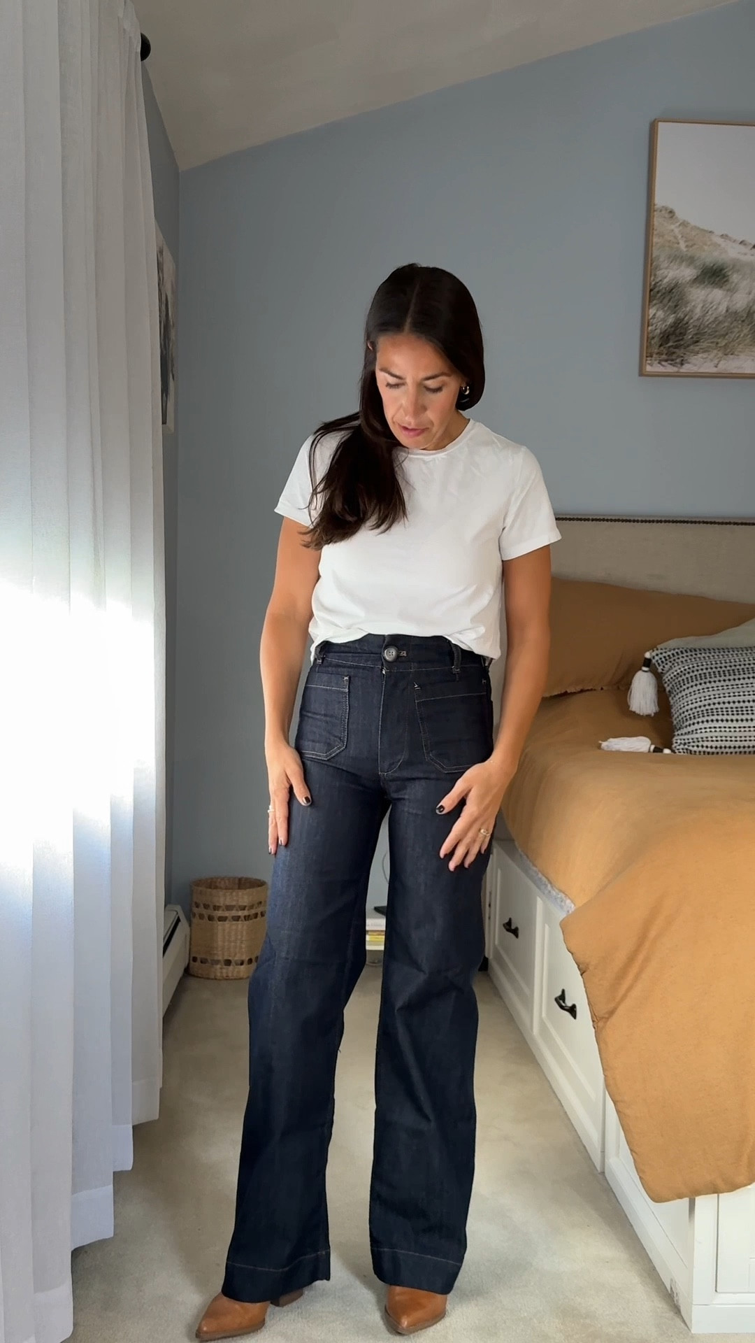 The Jean Edit | Part I
I know how hard it can be to find the right jeans. I’m very picky with style and fit so I’ve narrowed down my favorites for you! I hope it helps!

**Abercrombie no longer sells the Dad Jean so the Ultra High Rise 90s Jean seems the closest.