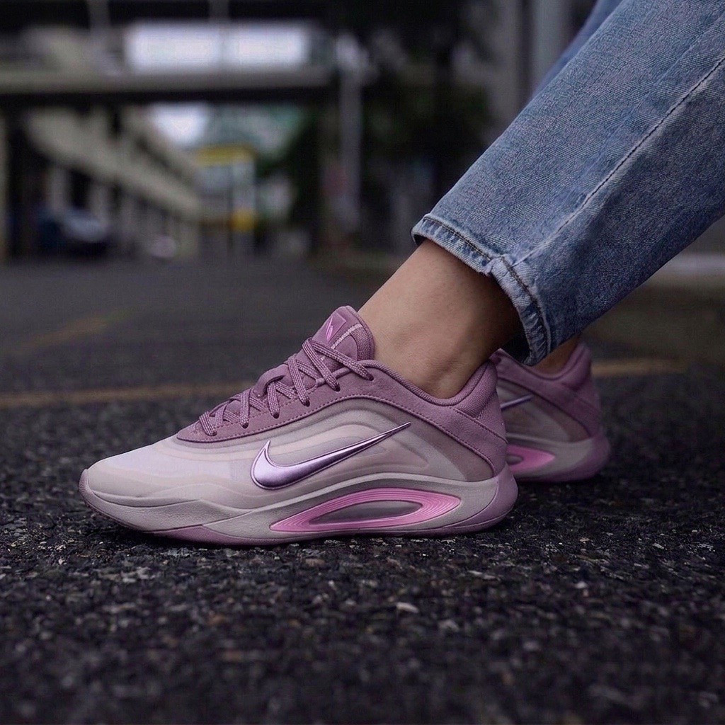 Nike sneakers now $40
Originally $115