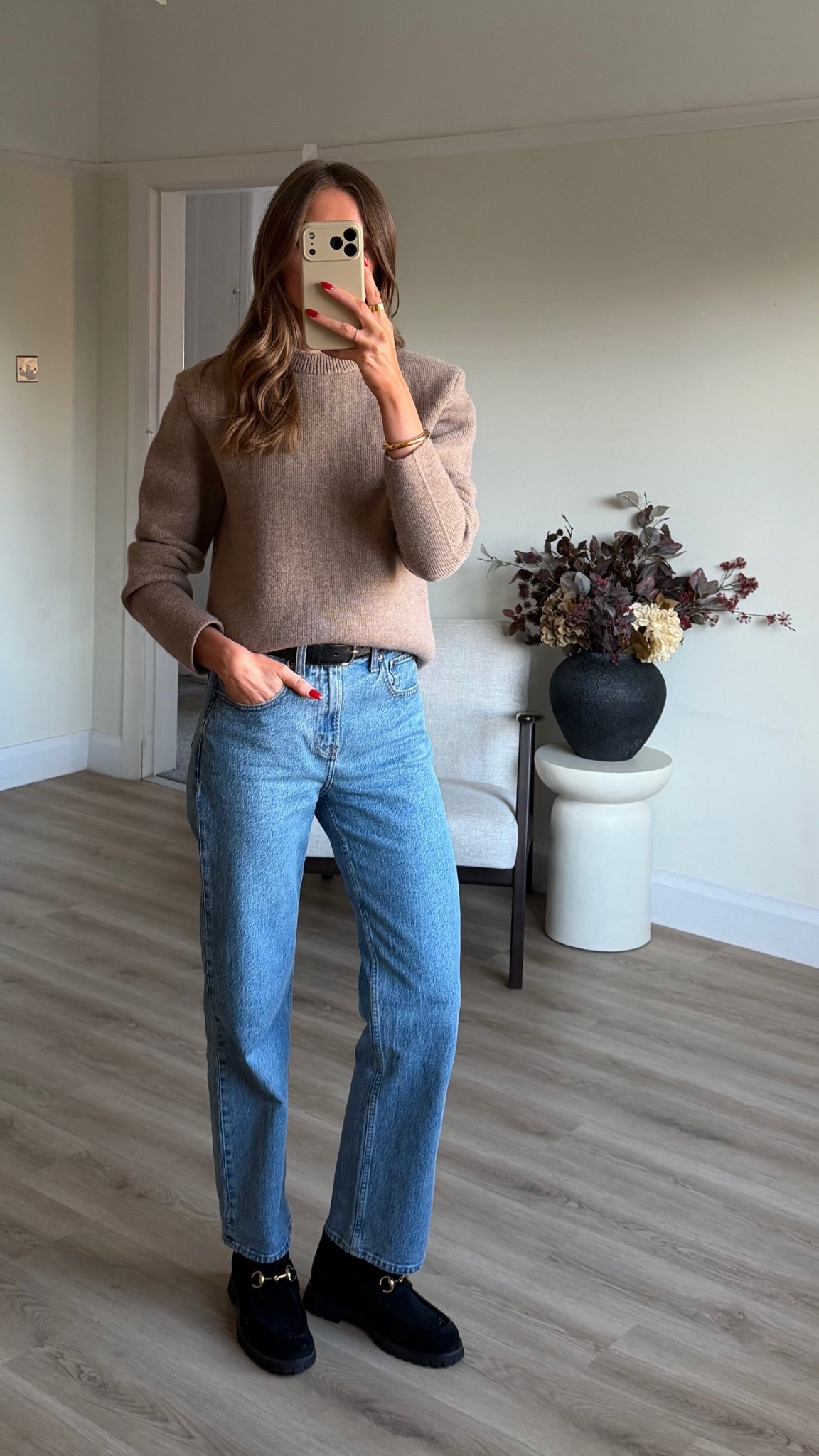 Medium in the COS jumper
25 reg in the Abercrombie jeans 
I’m 5ft 6 
Toteme leather black belt
Gucci black suede boots
