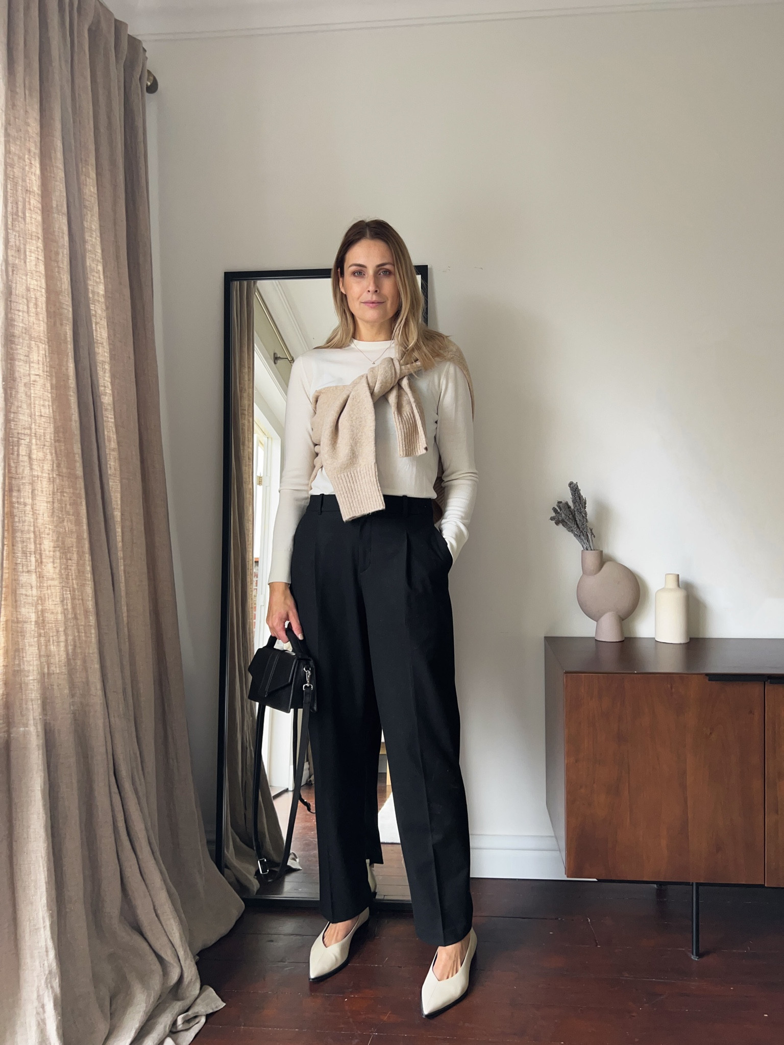 The ultimate key piece for winter: this extra fine 100% merino wool sweater with round neck. It’s such a versatile item and you definitely need it in your winter wardrobe. The soft sweater from Uniqlo is also perfect for layering under a knit or blazer. @uniqloeurope #LifeWear

beige, white, neutrals, fall fashion, autumn styles, merino wool, round neck, outfit inspiration, uniqlo europe, netherlands, point-toe, black bag, black pants, tapered pants.

#LTKeurope #LTKSeasonal #LTKstyletip