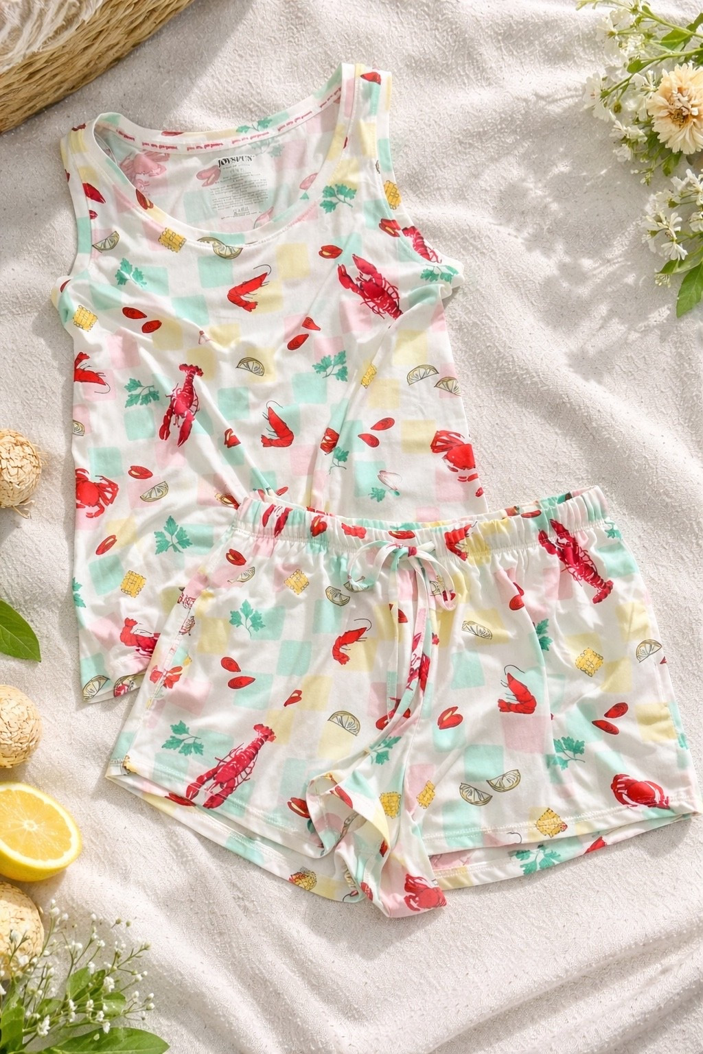 Butter soft pajamas $11.97 💁🏼‍♀️🔗🔗

#LTKPetite #LTKootd #LTKSeasonal