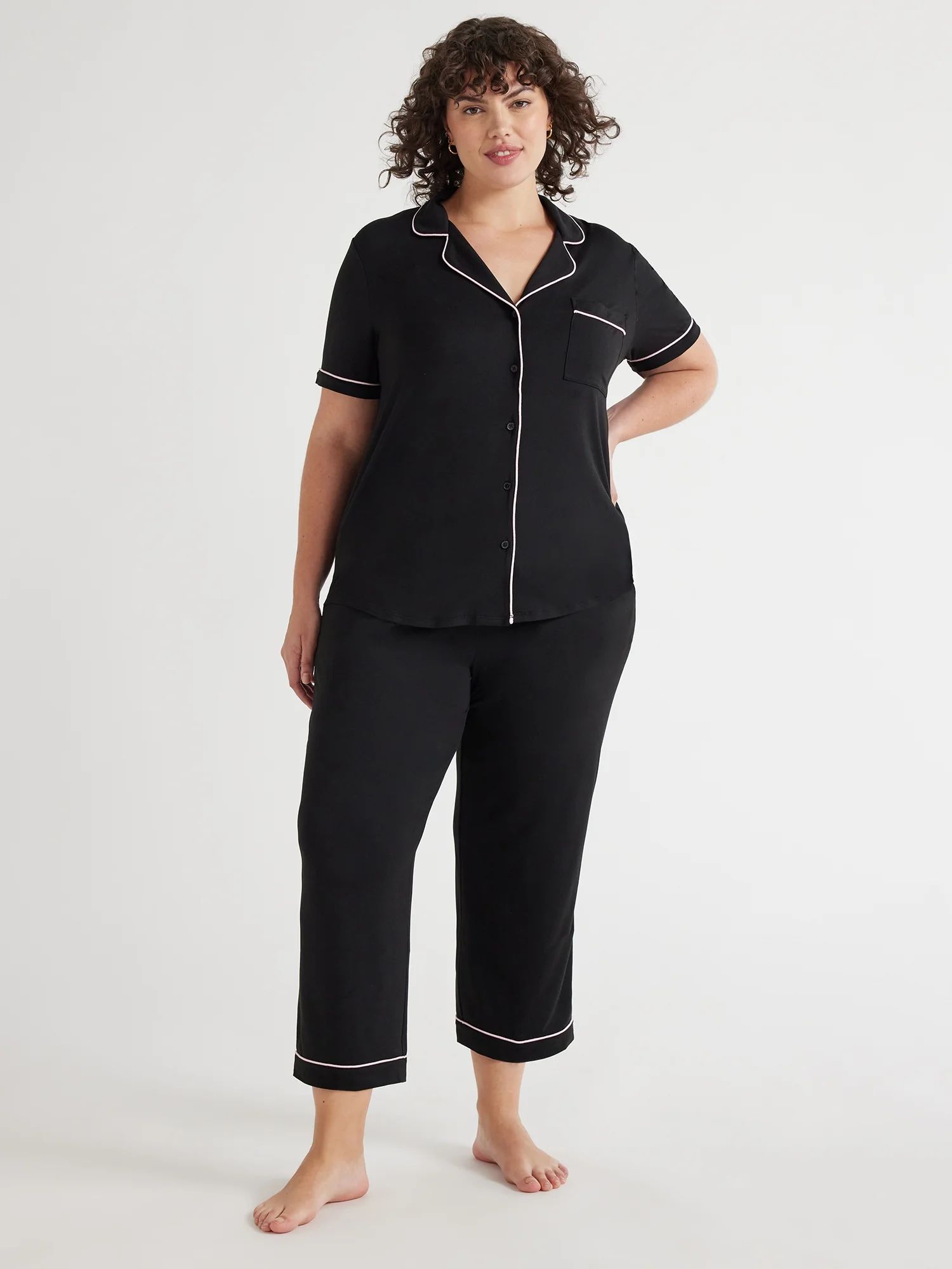 Joyspun Women's Knit Short Sleeve Notch Collar Top and Capri Pajama Set, 2-Piece, Sizes S to 3X | Walmart (US)