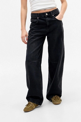 BDG Logan Boyfriend Black Jeans - Black 24W 28L at Urban Outfitters | Urban Outfitters UK