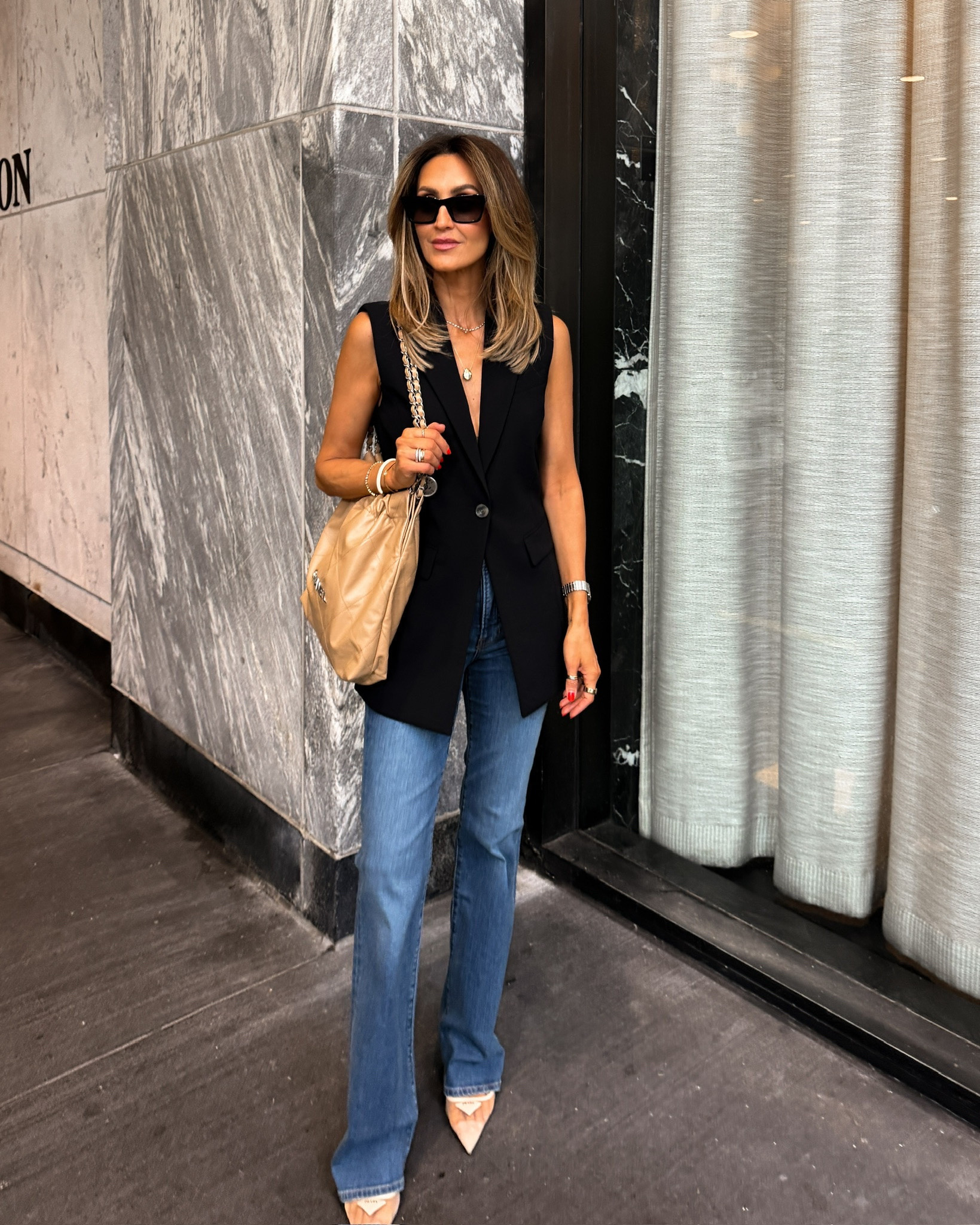 Dinner in Chicago wearing one of my favorite Nordstrom Sale finds. 🤎
Jeans tts/25 top xs

#LTKSaleAlert #LTKOver40 #LTKSeasonal