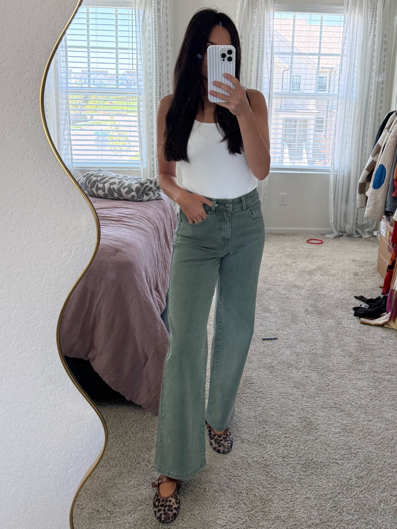 Back to after school drop off. Wearing size 2 in these washed slightly cropped denim

#LTKdayinmylife #LTKmorningroutine #LTKootd