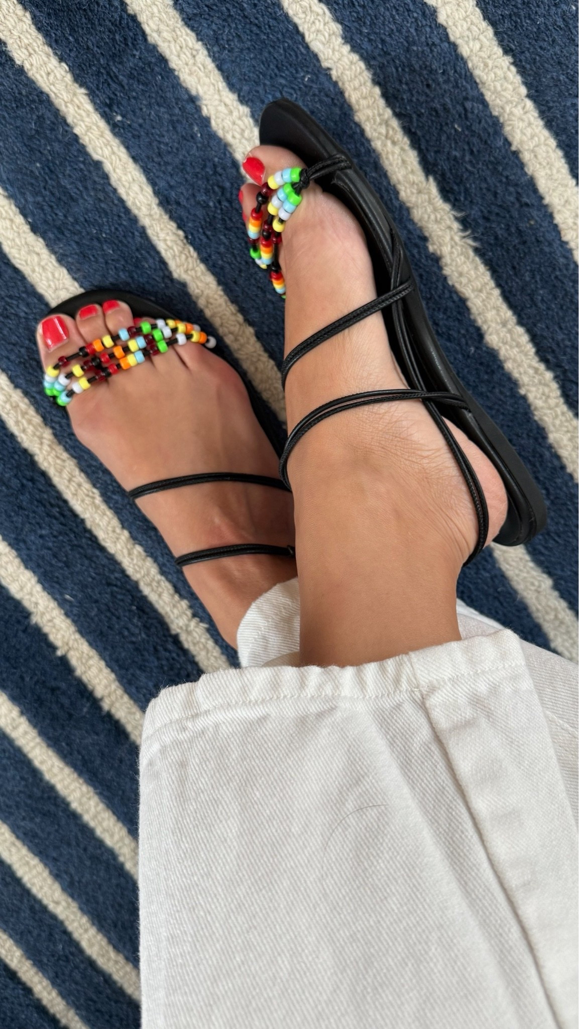 LOL this is my safe space I don’t normally do feet pics😂😂 BUT have to share these Khaite look for less sandals!!

#LTKootd #LTKNYFW