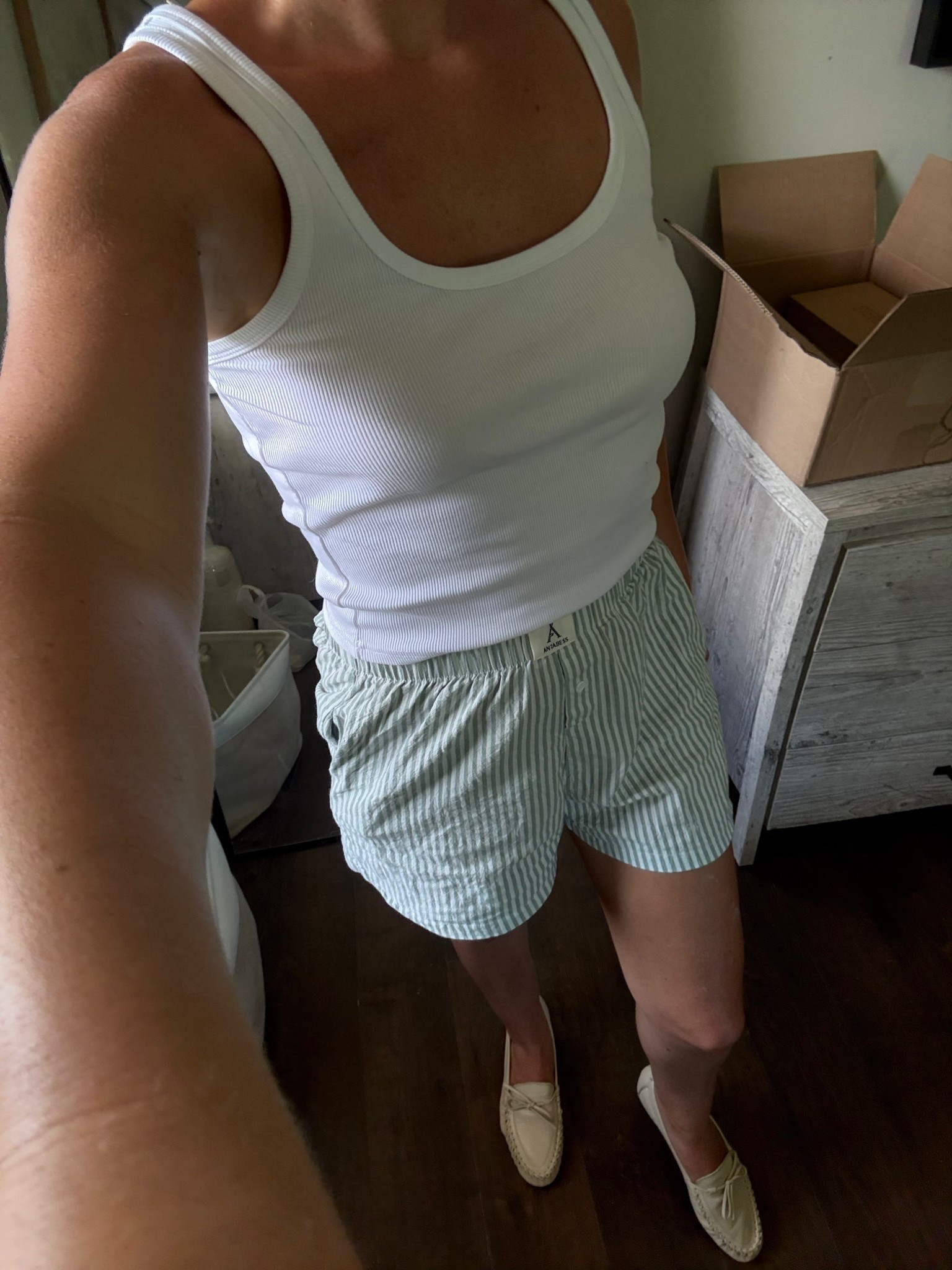 Comfy Sunday fit 

Still loving the boxer trend, I’ve lived in these this summer 

Amazon, summer, loafers, Hanes tank, Nordstrom, Nordstrom anniversary sale

#LTKFindsUnder50 #LTKStyleTip #LTKShoeCrush