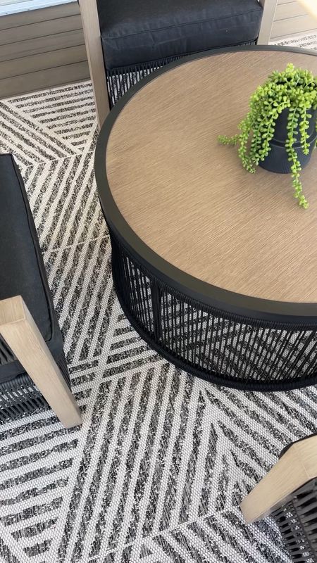 Obsessed with my modern outdoor rug from all modern.

OUTDOOR PATIO // OUTDOOR LIVING // OUTDOOR DECOR // OUTDOOR DESIGN// OUTDOOR FURNITURE // OUTDOOR RUG // OUTDOOR PLANTERS // DECK FURNITURE // OUTDOOR RUG // OUTDOOR COFFEE TABLE //


#LTKSeasonal #LTKhome #LTKVideo
