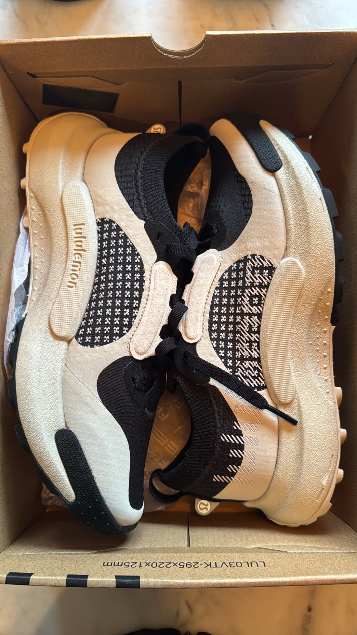 #lululemon sneakers are amazing!!!  #shopltk

#LTKStyleTip #LTKActive #LTKShoeCrush