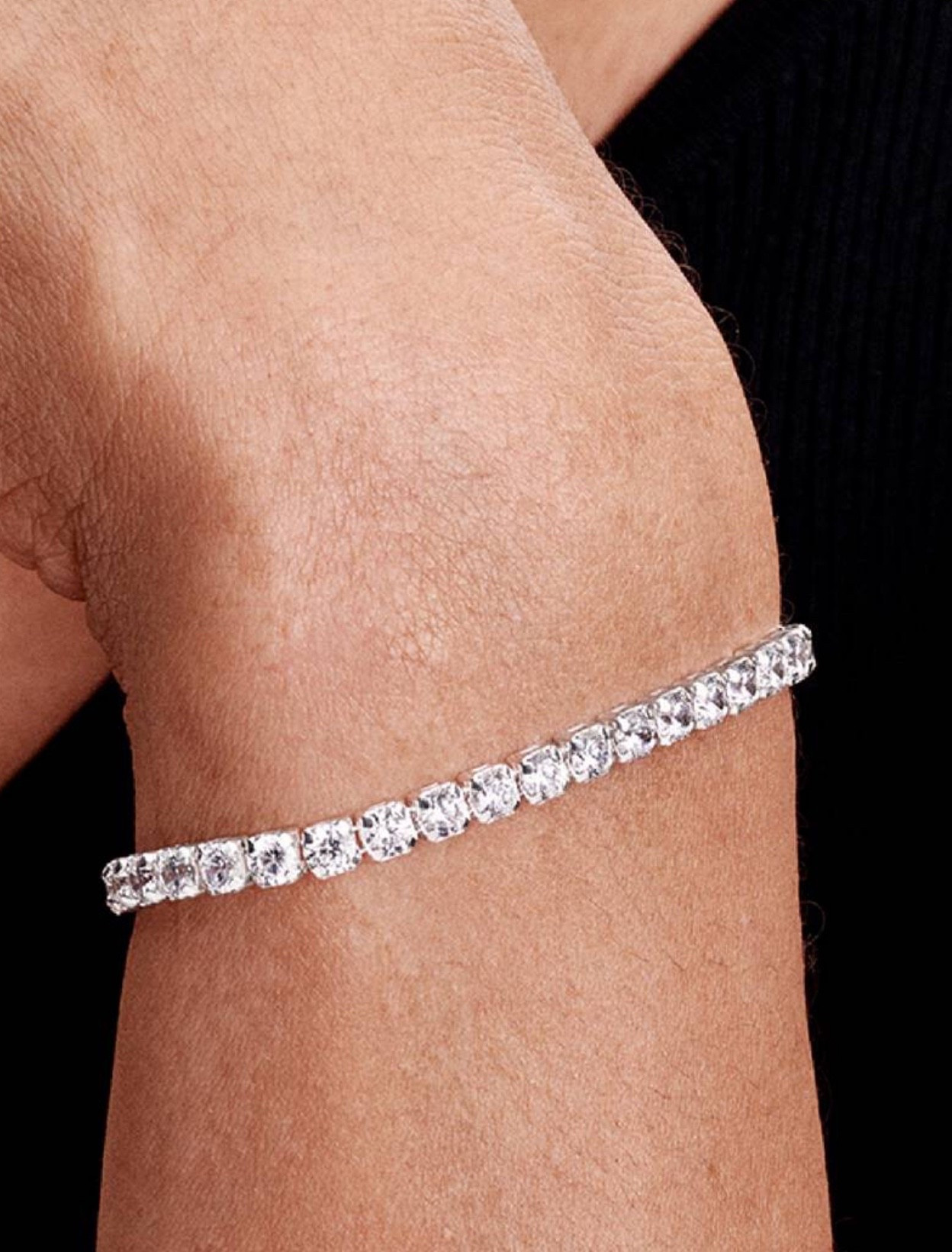A tennis bracelet is the perfect gift for yourself or someone you love and Pandora has got great pieces which are at least 30% off and real silver! 
.
.
.
.
Tennis necklace chocker ring Cuban pave gold plated jewelery accessories 

#LTKsale #LTKgiftguide #LTKstyletip