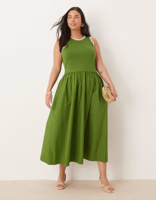 Nobody's Child Plus Seattle sleeveless midi dress in green | ASOS (Global)