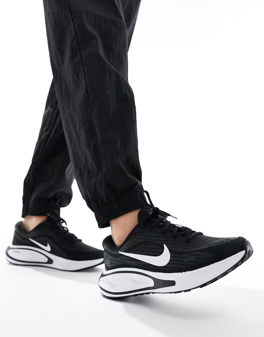 Nike Running Journey Run sneakers in black and white | ASOS (Global)