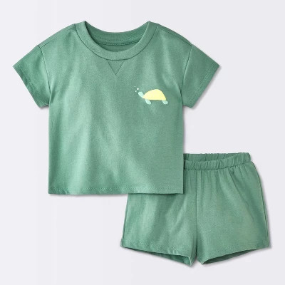Baby Boys' 2pc Turtle Graphic T-Shirt and Shorts Set - Cloud Island™ Green 18M | Target