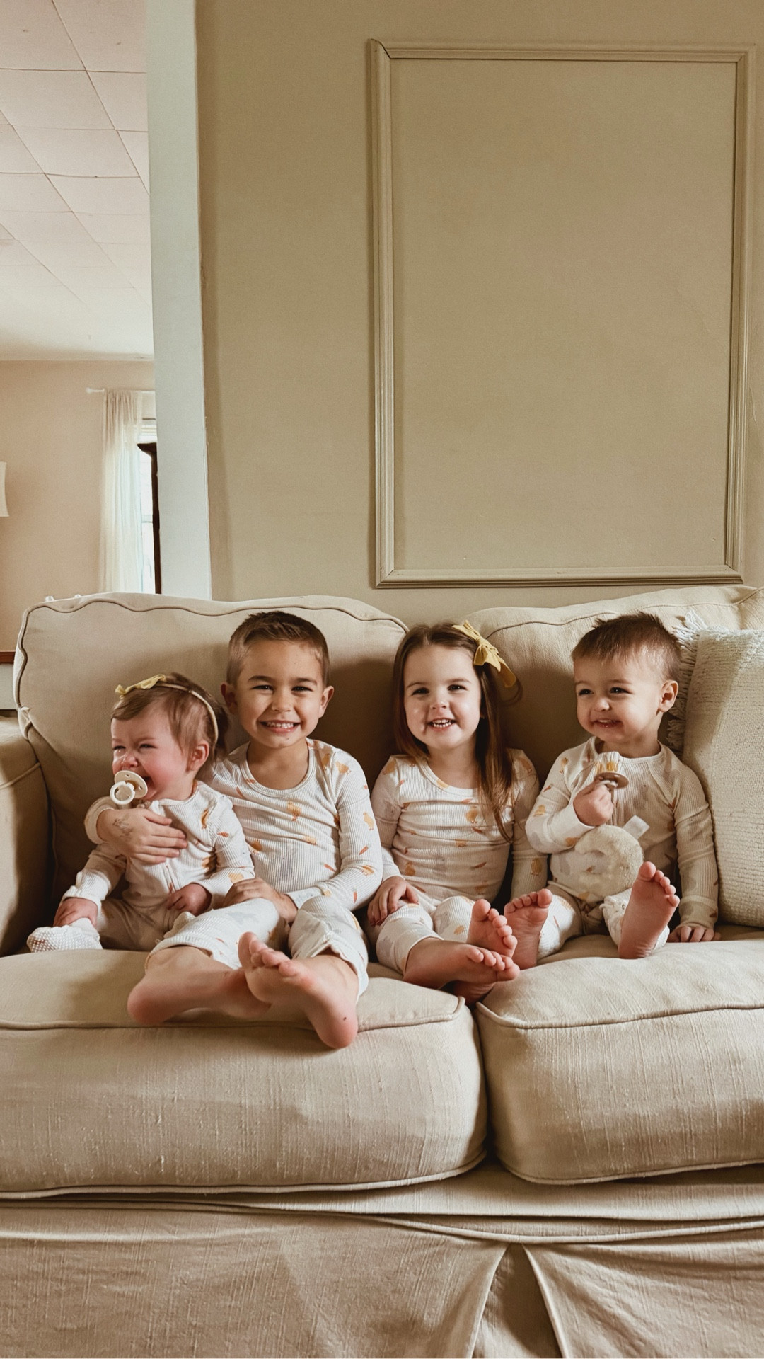 every holiday forever & ever🤞🏼🤍🐣

matching sibling pjs from our fav @cadenlane ✨ 

#cadenlane #matchingpajamas #easter #siblingpjs #easterpjs

#LTKKids #LTKmomlife #LTKBaby