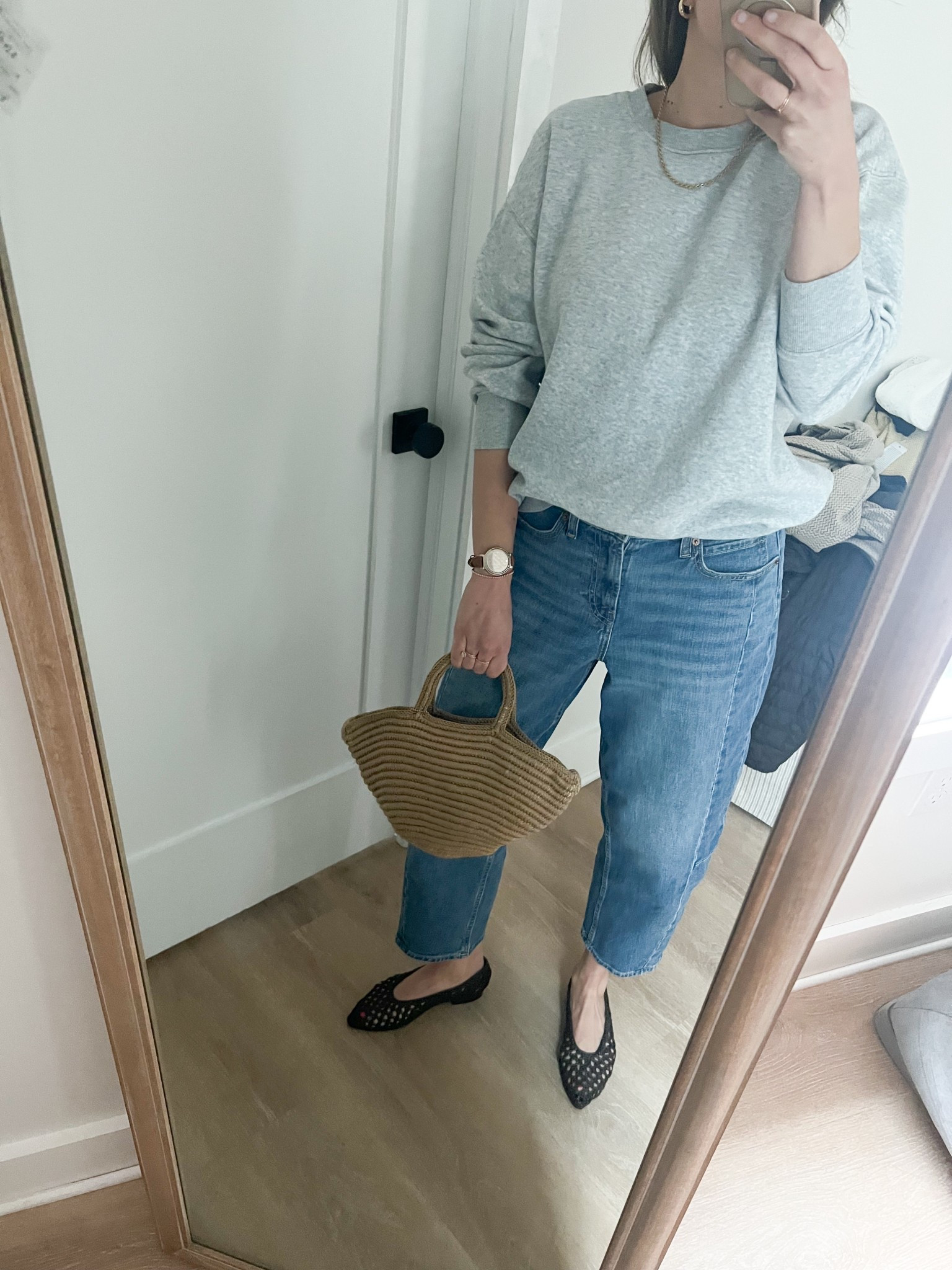 Obsessed with my new Madewell flats and they are 25% off !