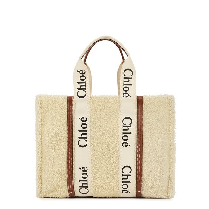 Chloé Woody Cream Logo-trimmed Shearing Tote | Harvey Nichols (Global)