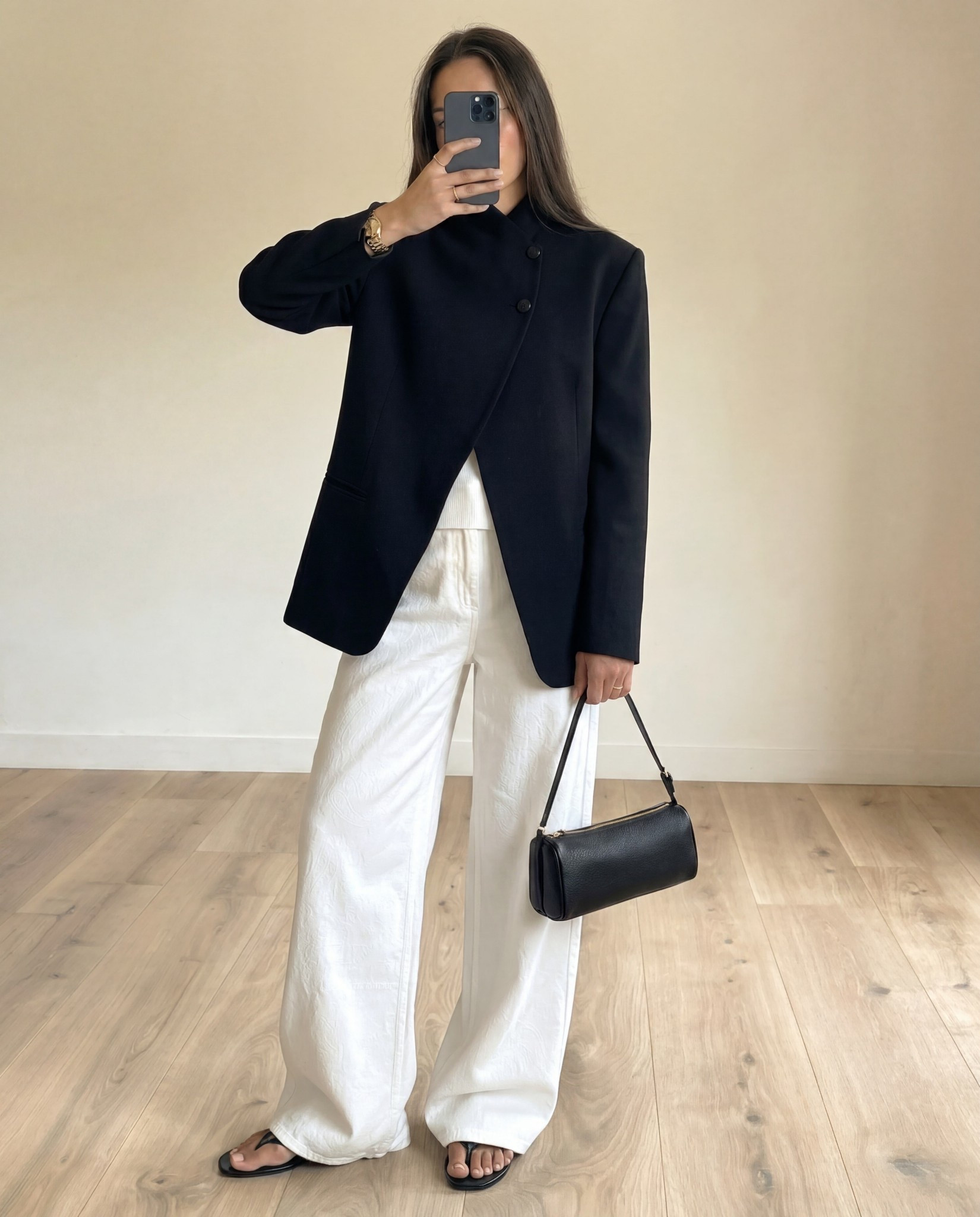 Loose white Zara jeans🤍

#LTKworkwear #LTKspring #LTKuk