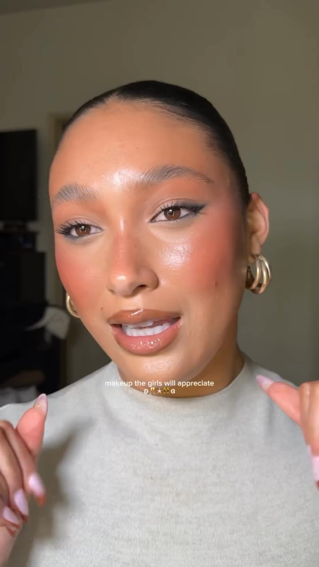 something bout a girls night glam is healinggg🥂🫶🏽
.
products linked in ltk!!
#girlsnight #girlsnightglam #makeuptutorial