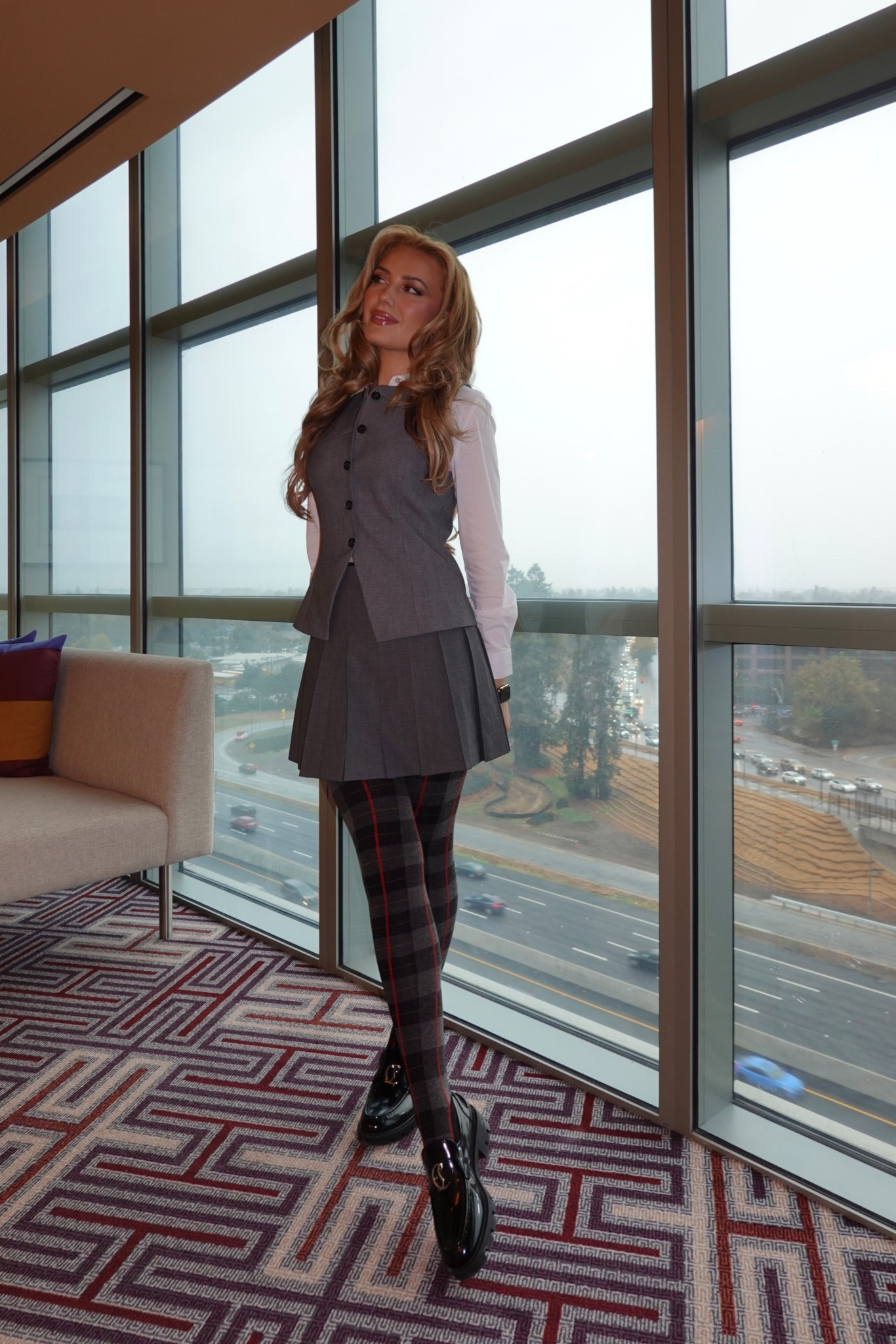 Ootd to tour meta HQ💙

#LTKSeasonal #LTKBeauty #LTKStyleTip